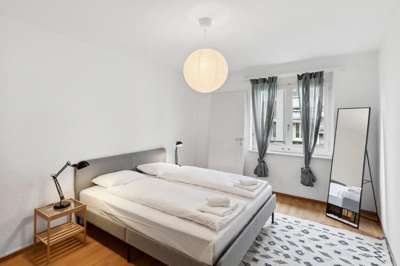 Zurich Urban Charm: Your Comfy Stay Close To The City エクステリア 写真