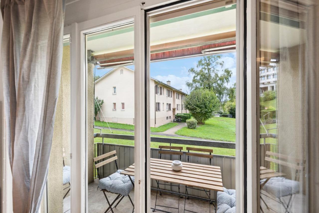 Zurich Urban Charm: Your Comfy Stay Close To The City エクステリア 写真