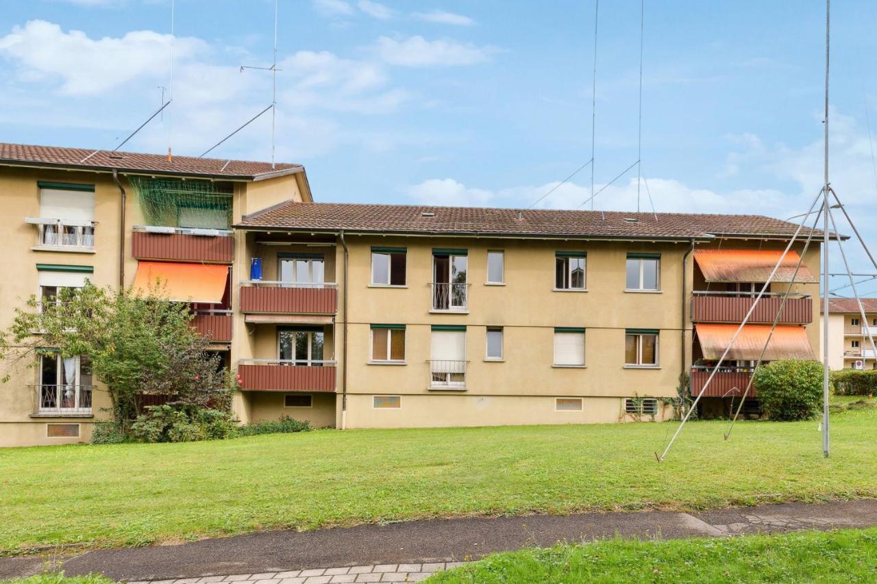 Zurich Urban Charm: Your Comfy Stay Close To The City エクステリア 写真